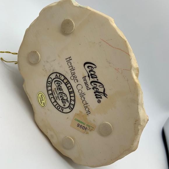 Vintage 1996 Coca-Cola Heritage Collection Bears Coca-Cola Stand Figurine w/ Tag - Picture 15 of 16